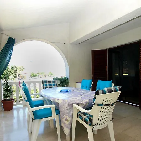 Apartman House Dubravka 1946 Póla