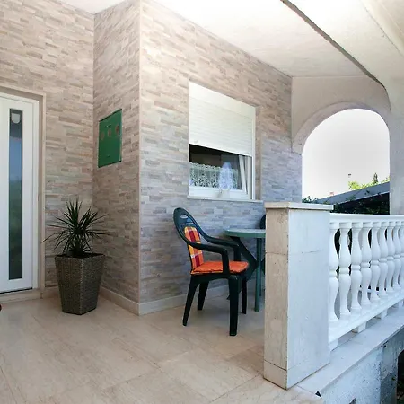Apartman House Dubravka 1946 *