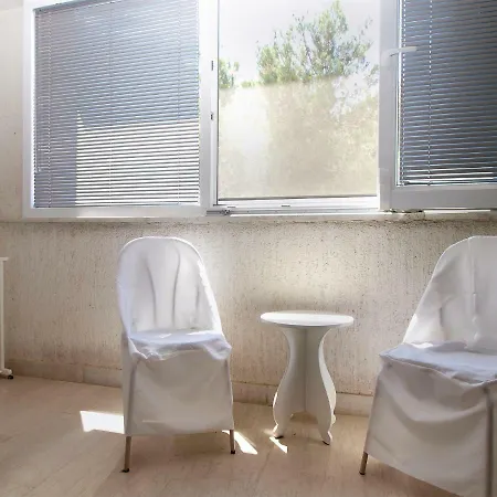 Apartment House Dubravka 1946 Pula