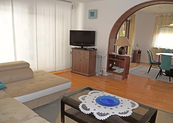 아파트 House Dubravka 1946