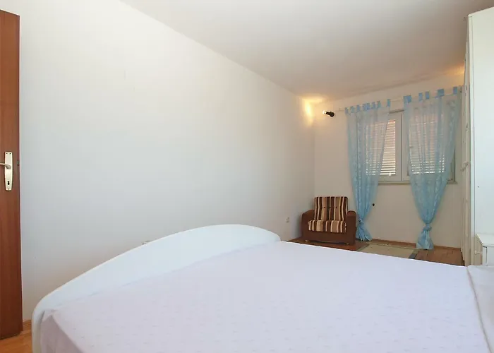 House Dubravka 1946 아파트 *