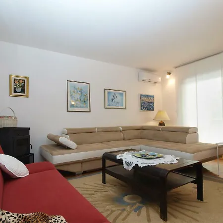 Lägenhet House Dubravka 1946 *