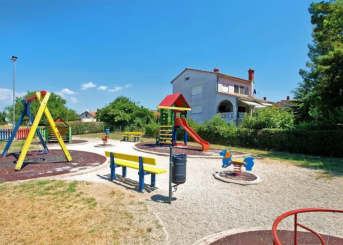 公寓 House Dubravka 1946 普拉