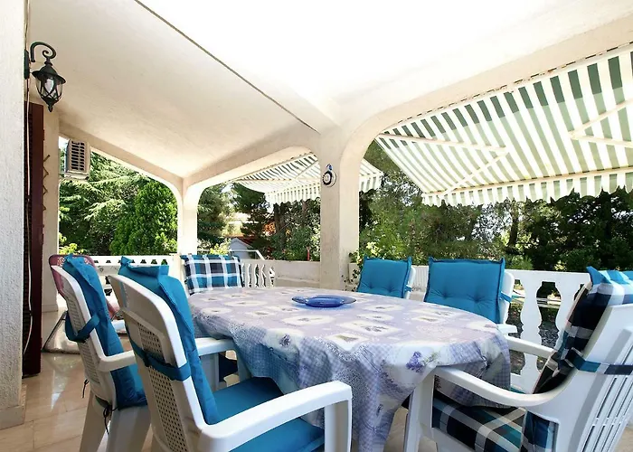 公寓 House Dubravka 1946 *