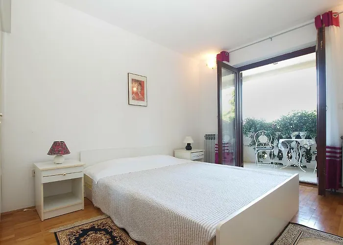 House Dubravka 1946 公寓 普拉