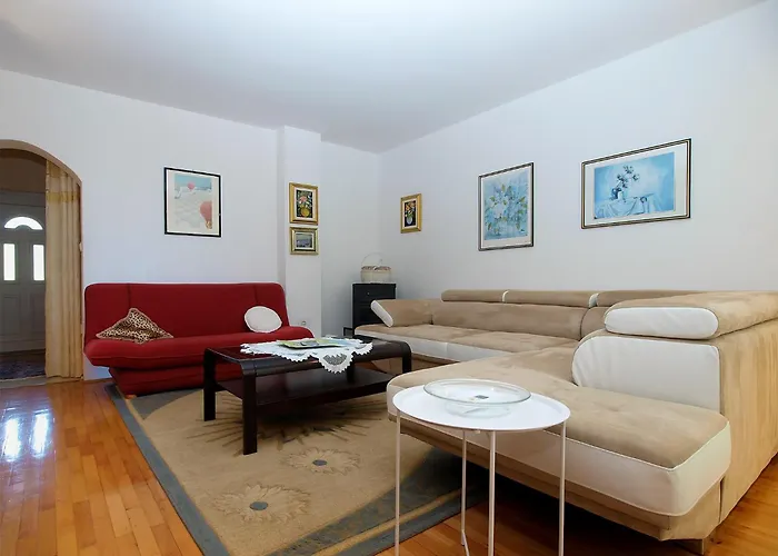 House Dubravka 1946 Appartement *