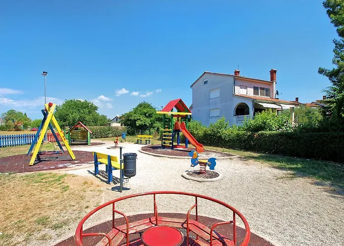 House Dubravka 1946 公寓 *