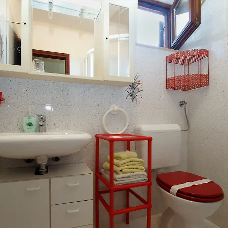 House Dubravka 1946 Appartamento *