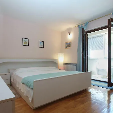 House Dubravka 1946 Appartamento Pola